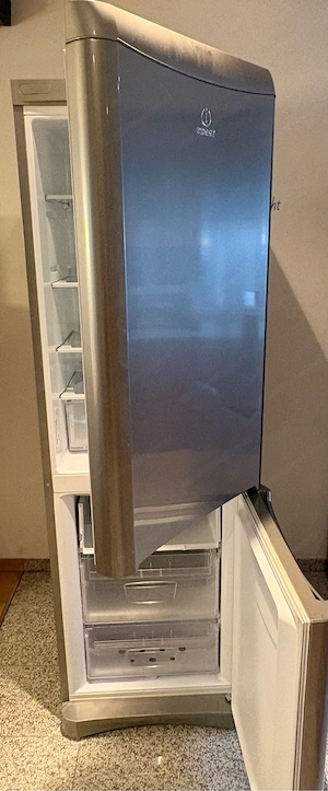 Kühl-Gefrierkombi Bild 4