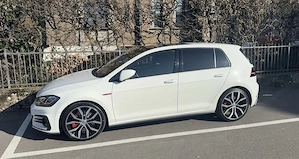 Volkswagen Golf GTI Performance 2,0 TSI DSG Bild 4