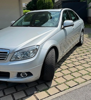 Mercedes-Benz C 230 Elegance   106.248 km   Top Zustand Bild 3