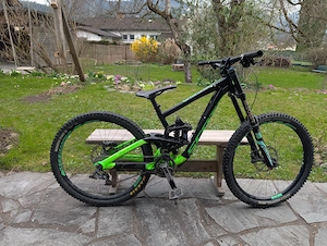 Scott gambler 730 20 17 Downhill Bild 3