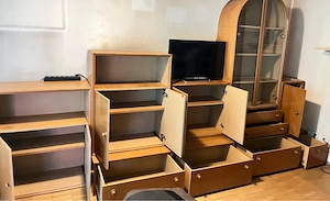 Ältere Massivholz Wohnwand inkl. gratis Sony TV dazu Bild 5