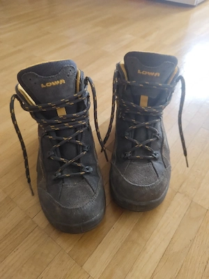 Wanderschuhe 