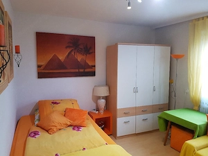 Zimmer zu vermieten ab 1.August in Feldkirch Hubstrasse 66 grenznähe zu FL und Schweiz