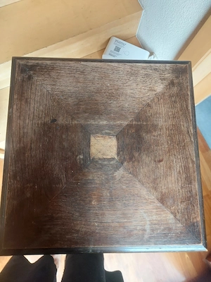 Tisch aus Gründerzeit  Bild 3