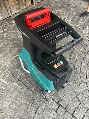 Häcksler Bosch AXT 25 TC Turbinen, sehr leise, neuwertig, günstig zu verkaufen Bild 2