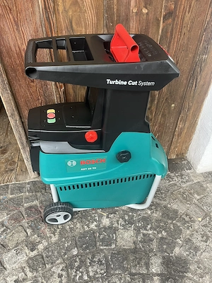 Häcksler Bosch AXT 25 TC Turbinen, sehr leise, neuwertig, günstig zu verkaufen