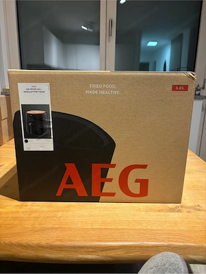 Neue AEG Heißluftfritteuse   Air Fryer 6,8l Bild 2