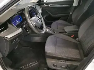 Skoda Octavia Bild 8