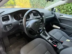 VW variant 1,6 TDI Bild 2