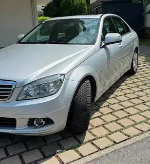 Mercedes-Benz C 230 Elegance   116.248 km   Top Zustand Bild 2