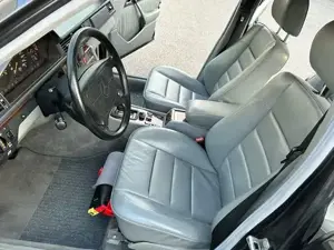 Mercedes 500E W124 Bild 6