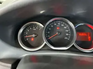 Dacia Sandero Bild 10