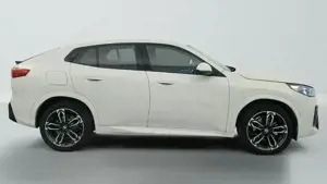 BMW X2 SDRIVE 20D 163CH DKG7 M SPORT 110 kW (150 PS), Automatik, Frontantrieb Bild 8