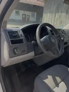 Zuverlässiger VW T5 4Motion (2014)   2.0 TDI 179 PS 2 Schiebetüren 8 Sitze Bild 5