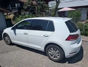 Golf 7 8 fach bereift, wenig ,KM Bild 2