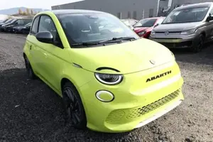 Abarth 500e Turismo 42 kWh LED Pano Nav JBL SHZ Kam PDC 114... Bild 2