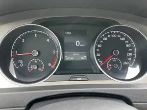 VW Golf Bild 13