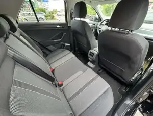 VW T-Roc Bild 19