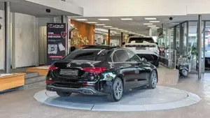 Mercedes-Benz C 300 Bild 7
