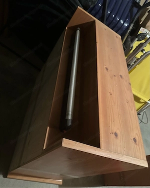 Vollholz Kästchen mit Glastüren Bild 2