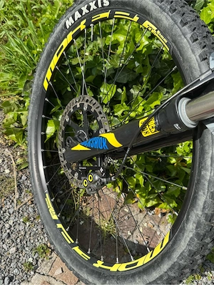 MONDRAKER Vantage R customized EnduroHardtail Size M Bild 4