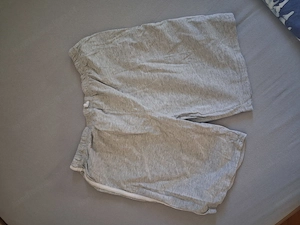 Teens  Damen Gr. 158-176 & 42 T-Shirts, Jeans & Shorts Bild 4