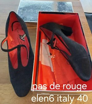 Damenschuh Marke Pas de Rouge