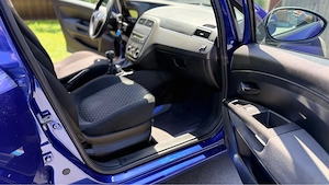 Fiat Punto 1.4 Benzin | Nur 161.000 km | Klima & USB | Pickerl bis 12 2026 | Perfekt für Fahranfänge Bild 6