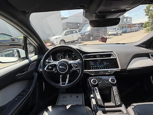 Jaguar I-Pace HSE EV400 AWD 2019 1 Besitz Top! Bild 9
