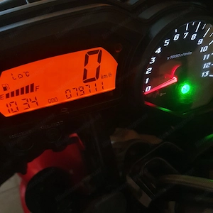 motorrad YAHAMA FZ1-SA Bild 3