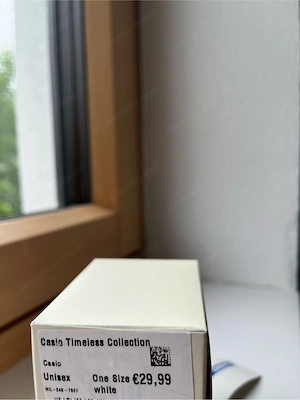 Casio Uhr weiß Bild 3