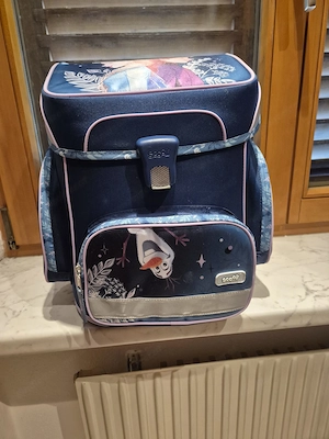 Neue Schultasche