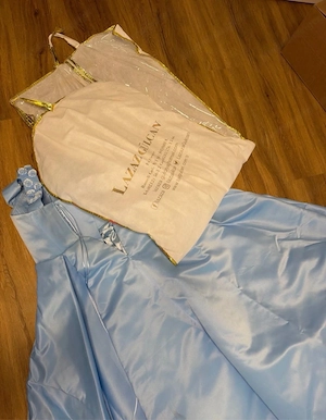 Ballkleid Verlobungskleid