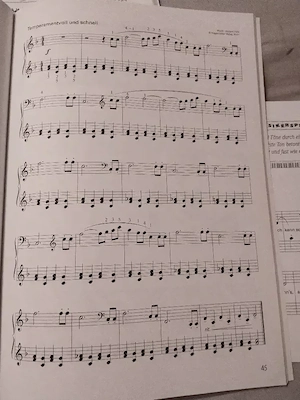 Klavierschule Lilli und Resi Bild 3