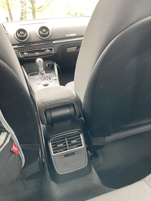 Audi A3 Limousine A3 1,6 TDI S-tronic Bild 6