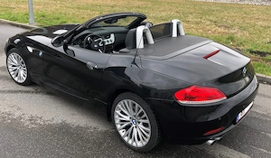 BMW Z4 sDrive 23i Cabrio   Roadster Bild 8