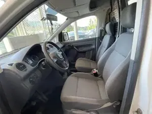 VW Caddy Bild 10
