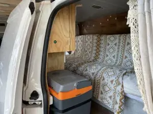 VW Caddy Bild 17