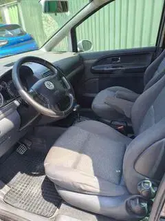 VW Sharan