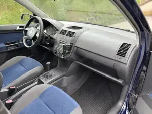 Vw Polo 9N 1.4i  Tüv Neu ! 8 27+4mon Bild 9