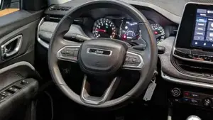 Jeep Compass Bild 12