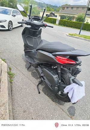Piaggio Beverly 400s Bild 3