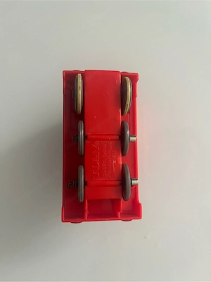 Tomy  Lokomotive mit Rückzugsmotor Bild 4