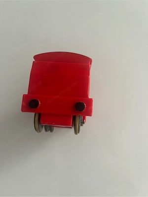 Tomy  Lokomotive mit Rückzugsmotor Bild 2