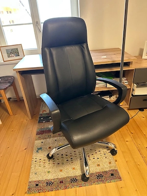 Chefsessel zu verschenken gegen Selbstabholung  Bild 2