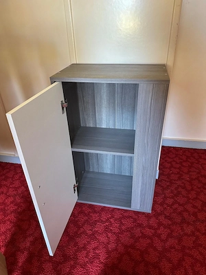 Kästchen gegen Selbstabholung zu verschenken  Bild 2