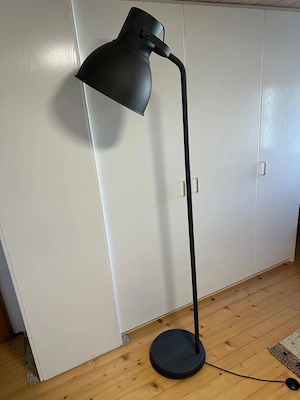Standleuchte zu verschenken  Bild 2