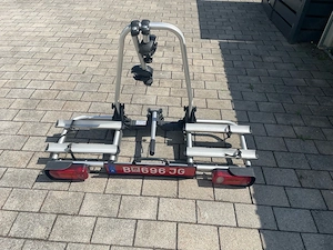 Fahrradträger für 2 Fahrräder auf Anhängekupplung. Bild 2