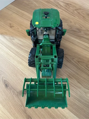 Bruder John Deere 7R 350 Bild 3
