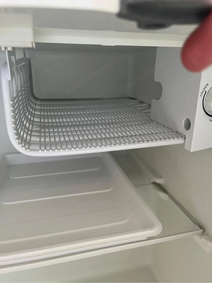 Mini Kühlschrank Bild 2